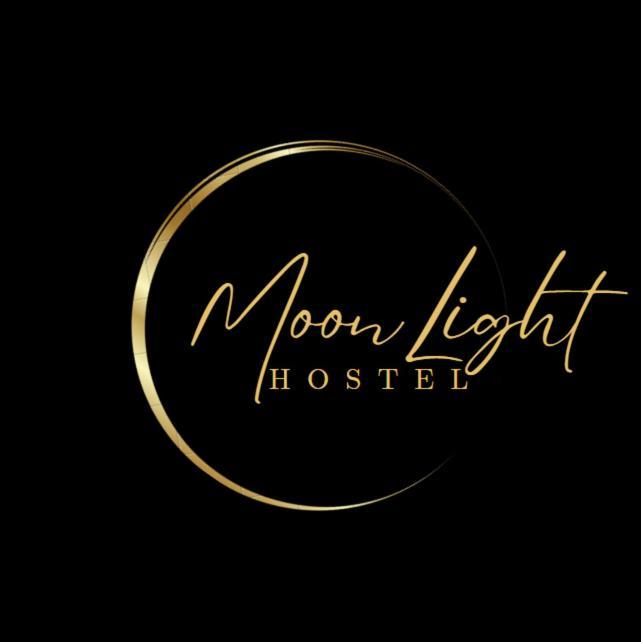 Moonlight Hostel إلفيف المظهر الخارجي الصورة