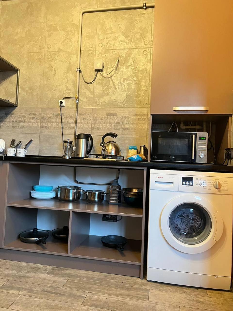 Moonlight Hostel إلفيف المظهر الخارجي الصورة
