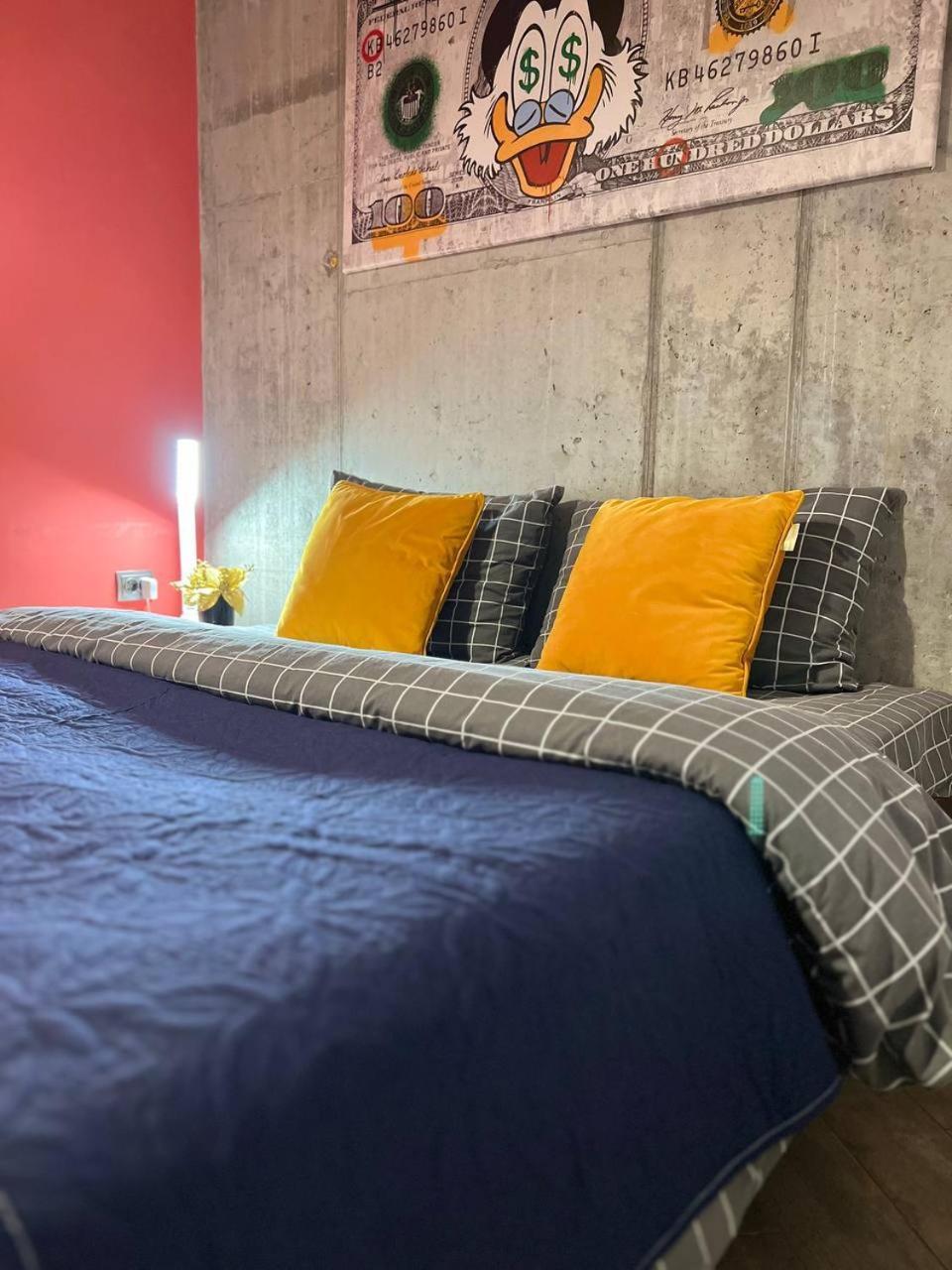 Moonlight Hostel إلفيف المظهر الخارجي الصورة